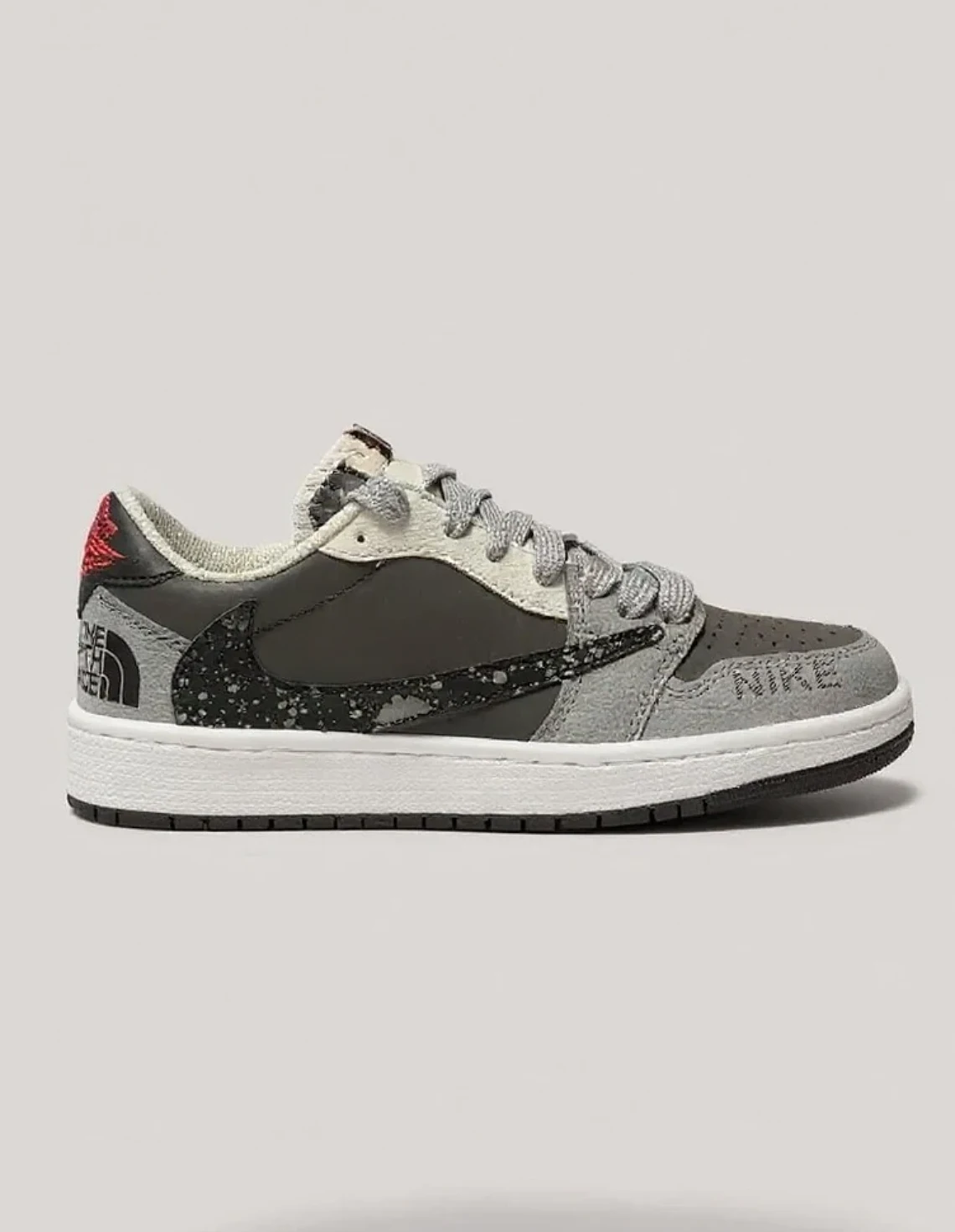 کفش روزانه مردانه نایک Nike Jordan 1 Low Travis Scott M